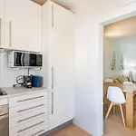 Apartment Salgados Retreat -steps From The At Homesbyfc Guia (Faro)