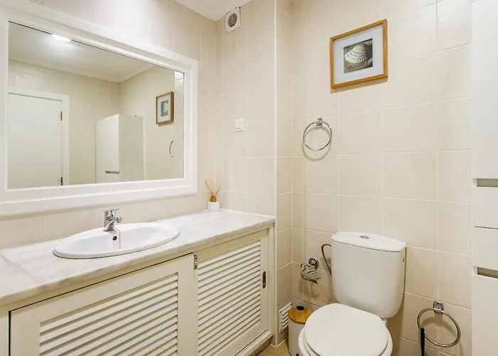 Salgados Retreat -steps From The At Homesbyfc *